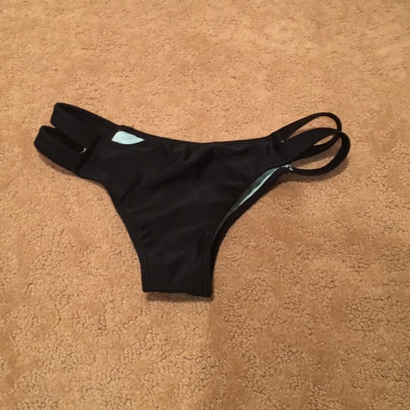 Target bikini bottom - Picture 2 of 2